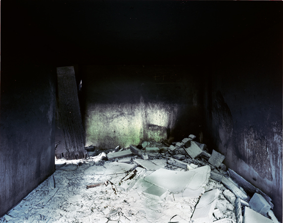 "Fighting City, #2", 2008, Inkjet-print, 100 x 120 cm